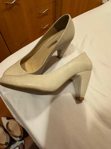Sapatos espetaculares