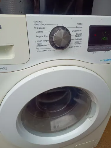 Lava e seca Samsung