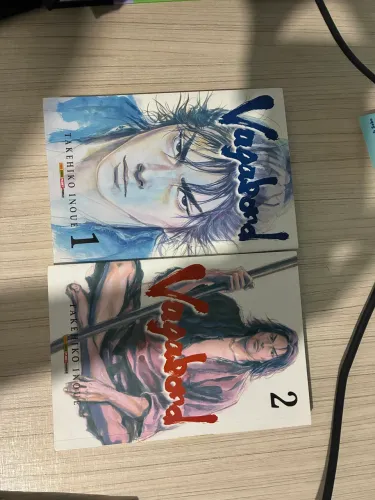 Volumes 1 e 2 de Vagabond