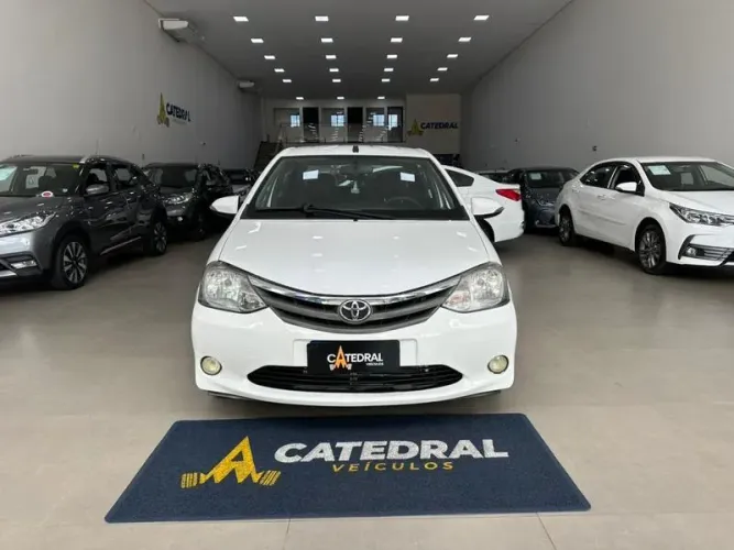 Toyota Etios XLS 1.5 Flex 5P Aut. 2017