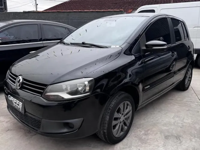 Volkswagen Fox 1.6 MI Total Flex 8V 5P 2013