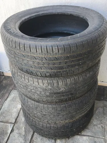 Vendo 04 pneus kumho 225/55/18 em bom estado