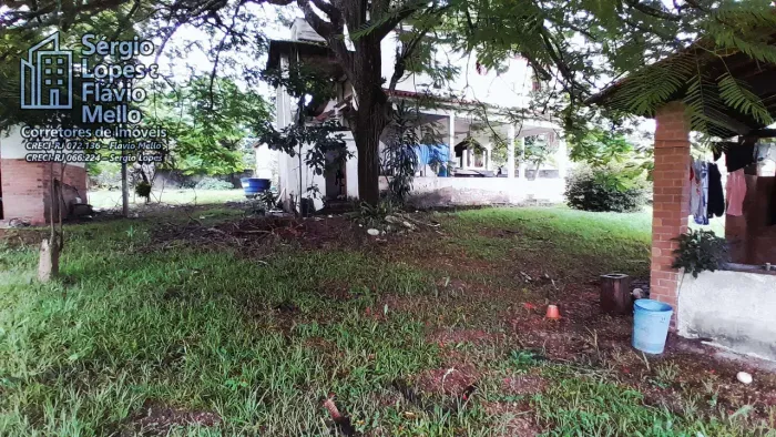 ITABORAÍ - Sitio 10,000m2 com casa de 4 quartos !! OPORTUNIDADE Cod(642IV)