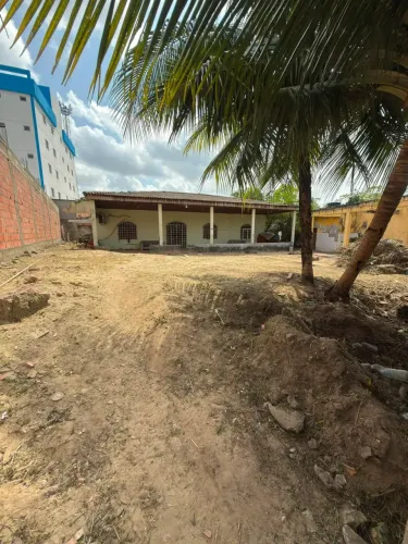 Vendo Terreno 735 m2 - 18x32=576 - Av das Torres R$ 540.00 / Desmembrado e Escritura.
