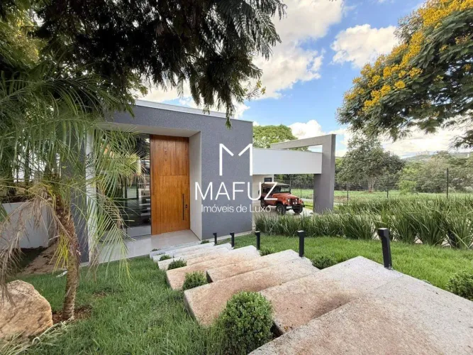 Casa em condomínio à venda, 4 quartos, 2 suítes, 6 vagas, Condomínio Vitória Golf Residenc