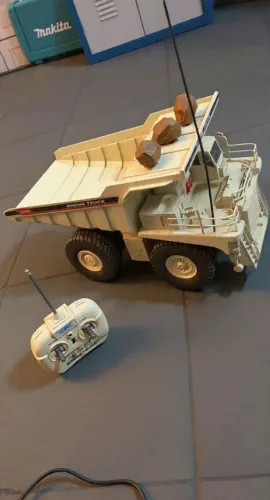 Caminhão controle remoto mining truck