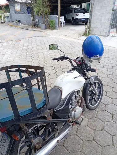 Vaga para motoboy entrega de gás e água em Jurerê 