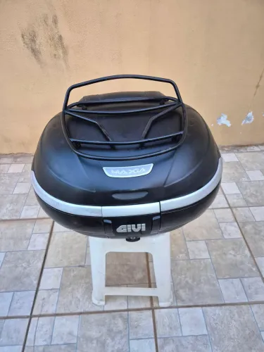 Baú Givi Maxia 55L Monokey