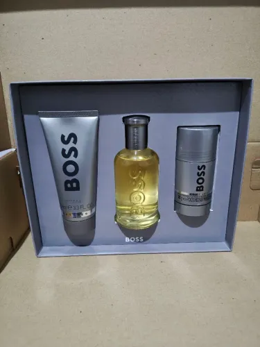 Kit Hugo Boss Bottled - Eau de Toilette 100ml + Shower Gel 100ml + Deodorant Body Spray 75