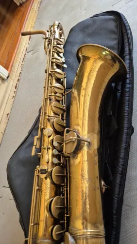 Sax baritono americano elkhardt antigo, toop de som