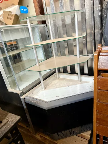 Vitrine vertical neutra Gelopar 