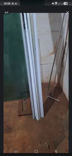 Porta vidro verde 260x220