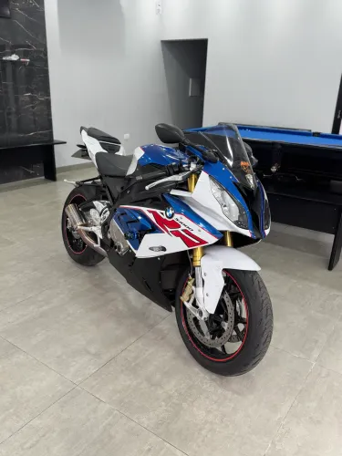 BMW S1000RR 2017 baixo km, Raridade!