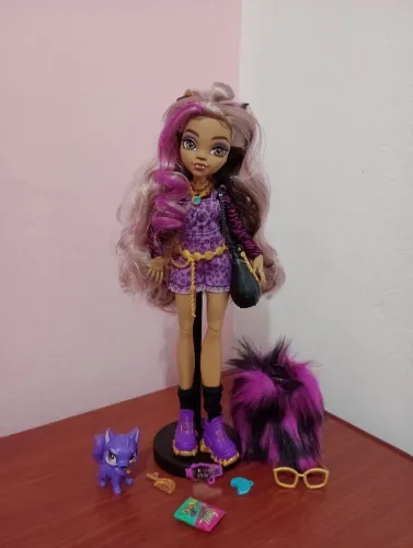 Boneca Clawdeen Wolf Básica - Monster High G3