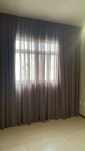 2 Cortinas de linho com blackout