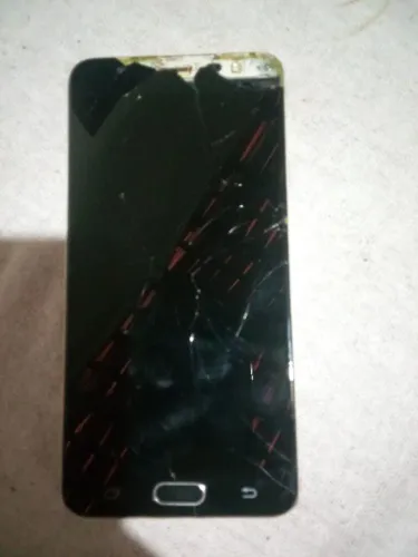 Celular j7 