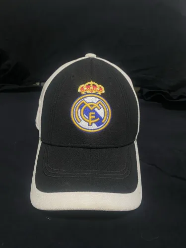 BONÉ STRAPBACK BASEBALL ADIDAS REAL MADRID 