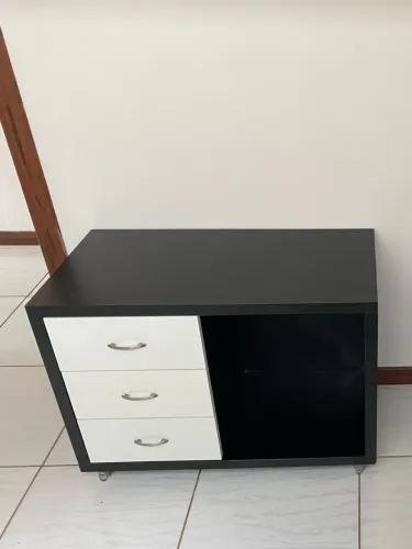 Cômoda em MDP (Material muito resistente e durável)