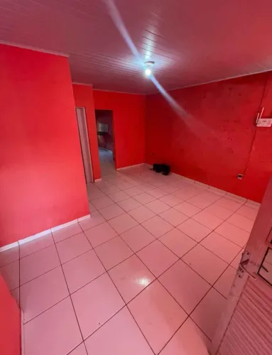 LV Vendo casa no bairro República 