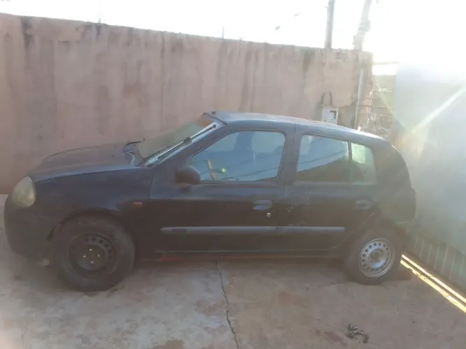 Renault Clio RL / Yahoo/ Authent. 1.0 8V 5P 2000