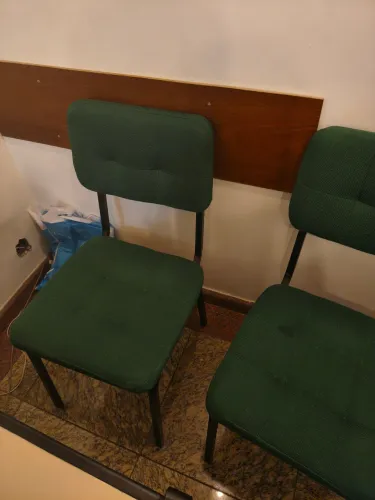 Móveis e Equipamentos de Consultório Médico à Venda