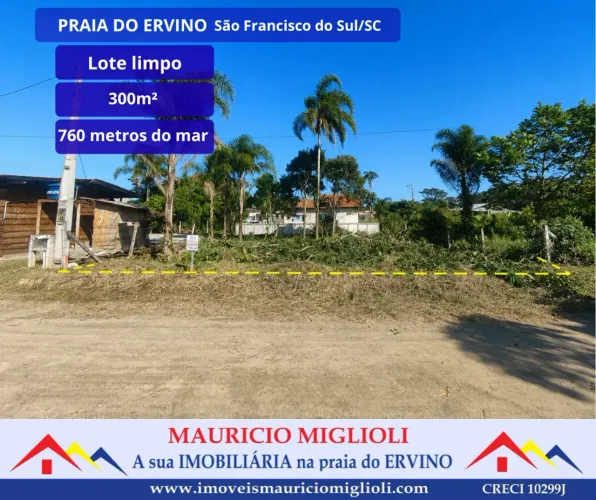 Lote limpo na Praia do Ervino