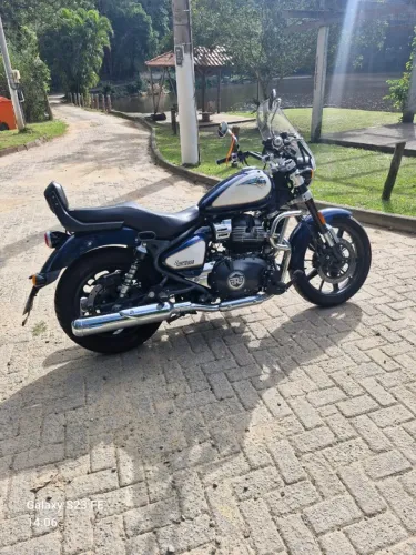 SUPER METEOR 650 SEMI NOVA CELESTIAL BLUE