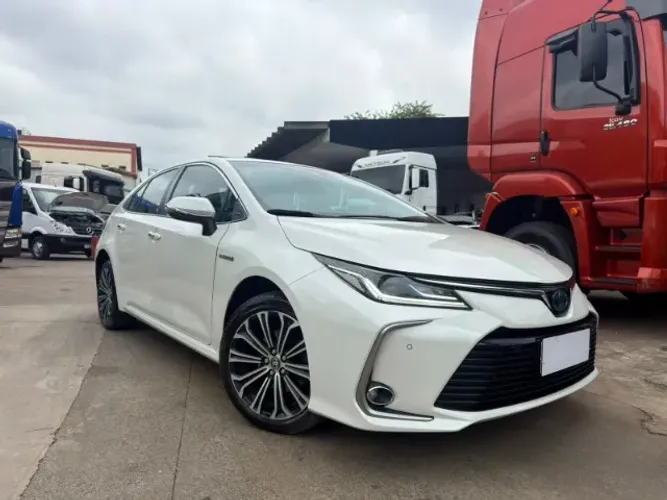 Toyota Corolla Altis Prem. Hybrid 1.8 Flex AUT 2021