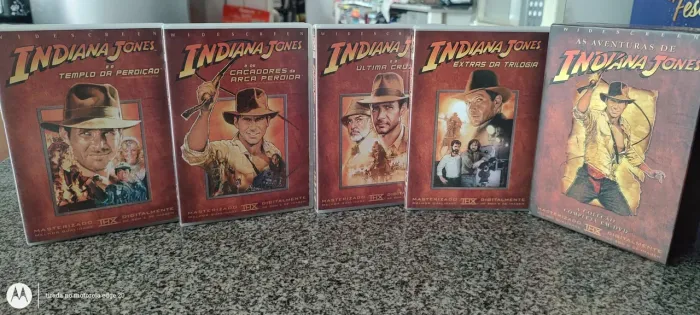 Box dvd indiana Jones coleção completa.