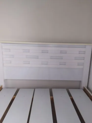Cama de casal Branca Mdf
