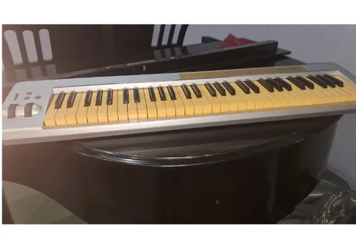 Vendo Controlador M-AUDIO Keystation 61es