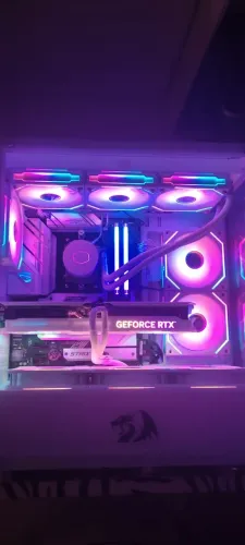 Placa de Vídeo Galax GeForce RTX 4070 EX Gamer (1-Click OC), 12GB, GDDR6X, 192-Bit, RGB