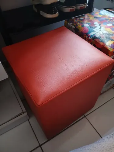 Puff vermelho