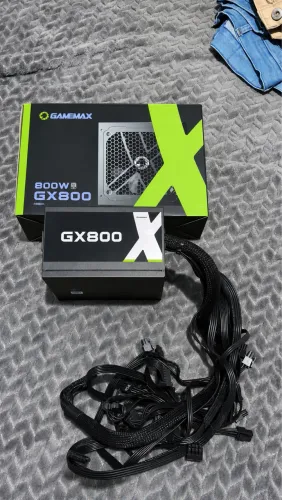 Fonte 800w gamemax selo 80 plus gold 