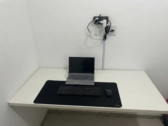 Mesinha de estudos