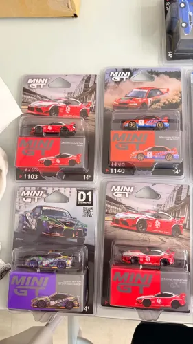 Mini Gt