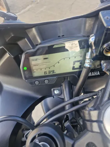 Yamaha R 15 ano 2025 