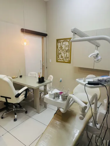 ALUGO TURNOS - CONSULTÓRIO ODONTOLÓGICO - $200