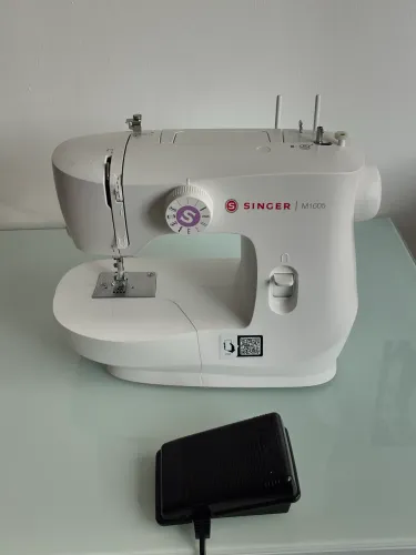 MÁQUINA DE COSTURA SINGER M1605