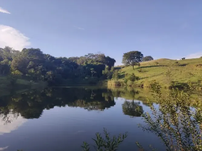 FAZENDA EM ITAPURANGA