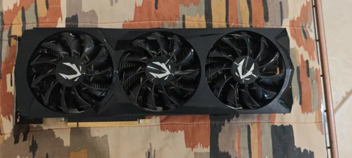 Placa de Vídeo Zotac Gaming GeForce RTX 2080 AMP 8GB GDDR6 - Impecável!