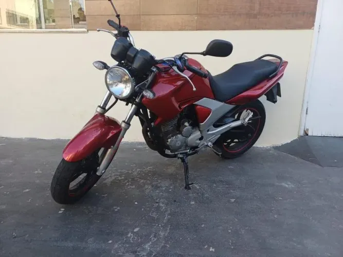 YAMAHA FAZER YS250 2010
