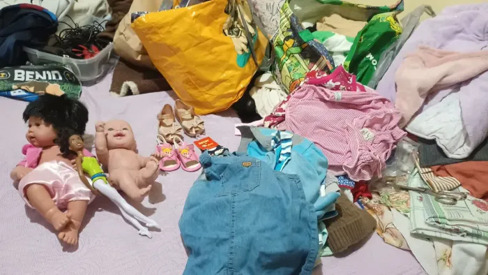 Lote de roupas infantis de 1 mês até 12 anos
