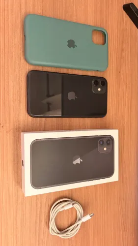 iPhone 11 Preto - 128 GB