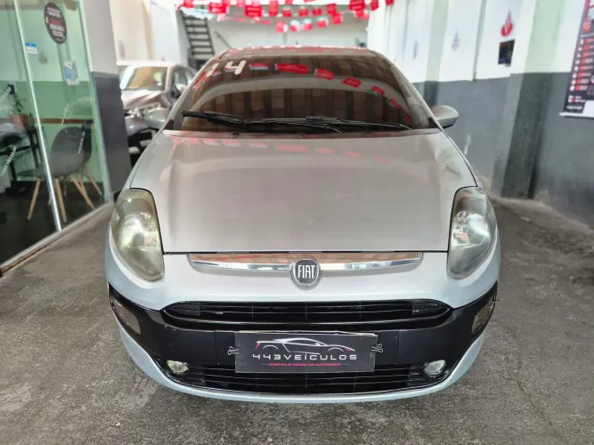 Fiat Punto Attractive Italia 1.4 F.flex 8V 5P 2014