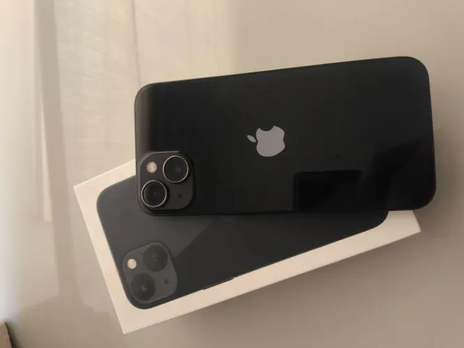 iPhone 13