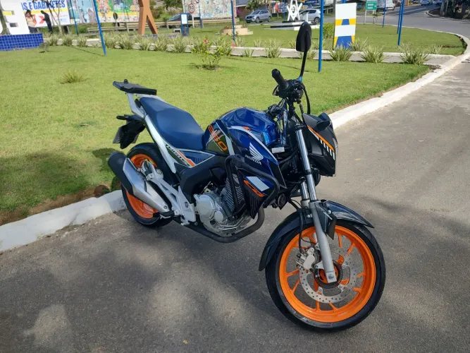 Twister cb 250f com ABS Special Edition 2020 a mais nova do Brasil