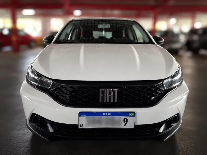 Fiat Argo 1.0 6V Flex. 2024