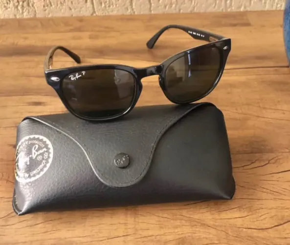 Óculos de Sol Ray-Ban feminino RB4140 preto