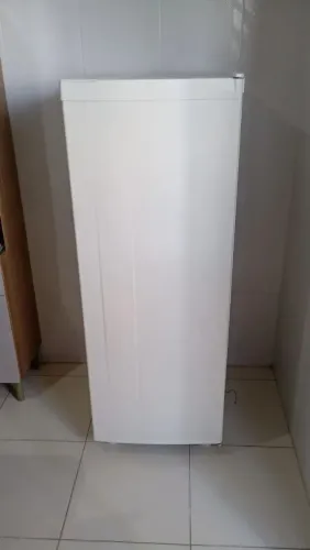 Geladeira, valor negociável!!!